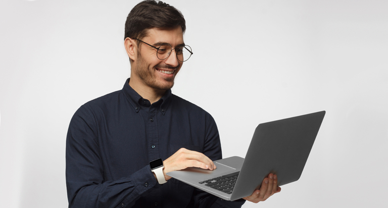 Man holding computer